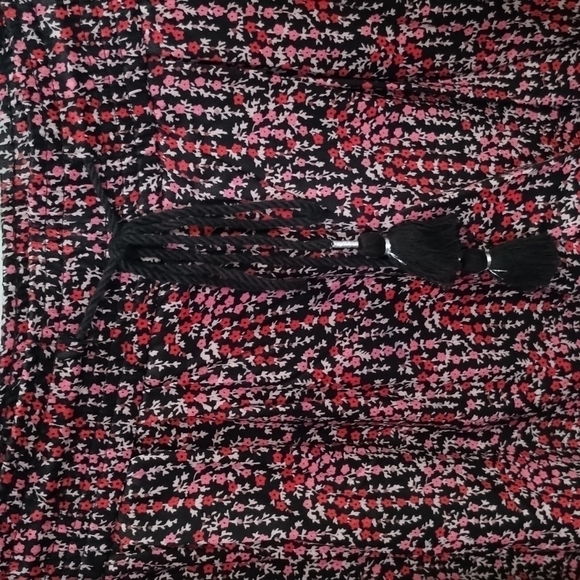 LOFT Multi Floral Elastic Waist Drawstring Shorts Size XL - Picture 3 of 9